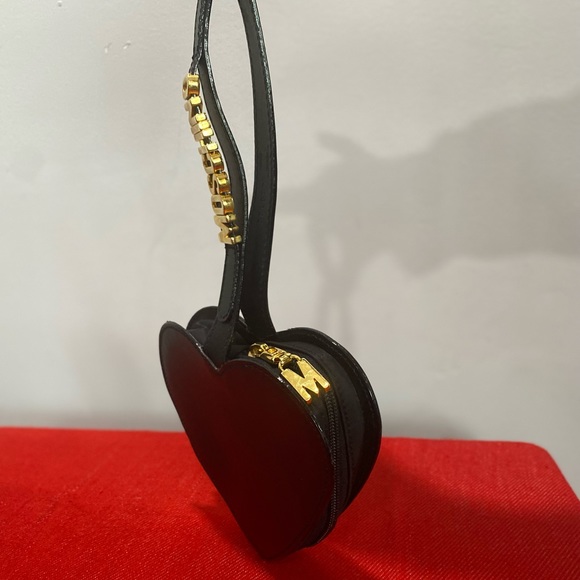 Moschino jewelry wallet - Picture 2 of 3